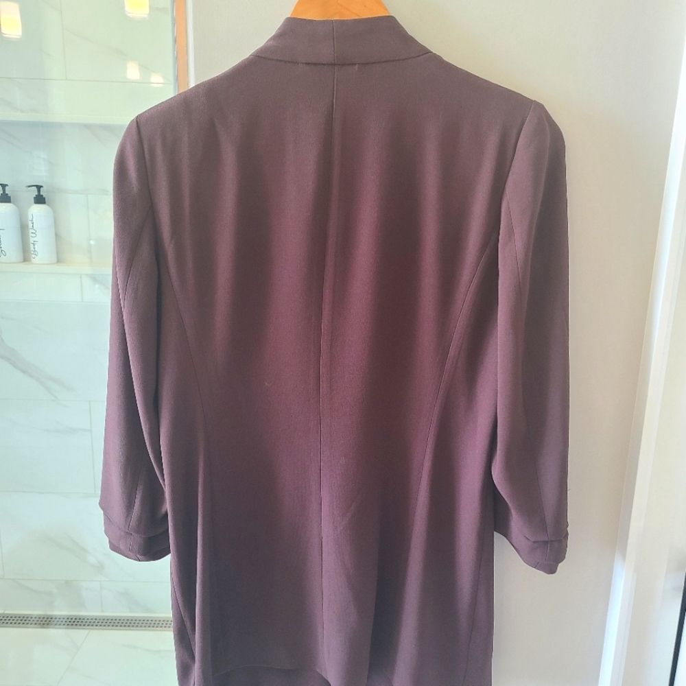 Aritzia Babaton Size 2 Power Blazer